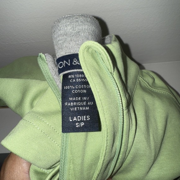 Devon & Jones Ladies' DRYTEC20™ Performance Quarter-Zip Size Small Lime‎ Green - Picture 9 of 9